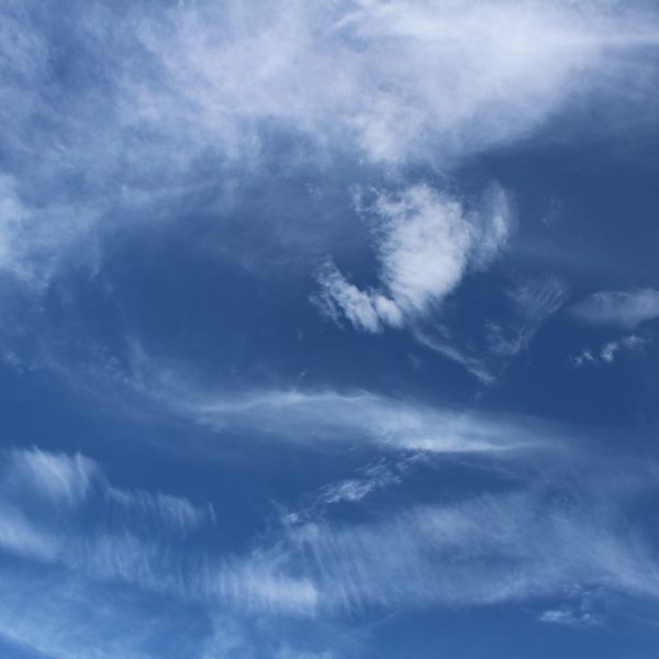 青空と雲の写真